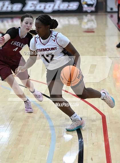 Thumbnail 1 in First Baptist vs. Tabernacle Christian photogallery.