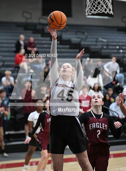 Thumbnail 2 in First Baptist vs. Tabernacle Christian photogallery.