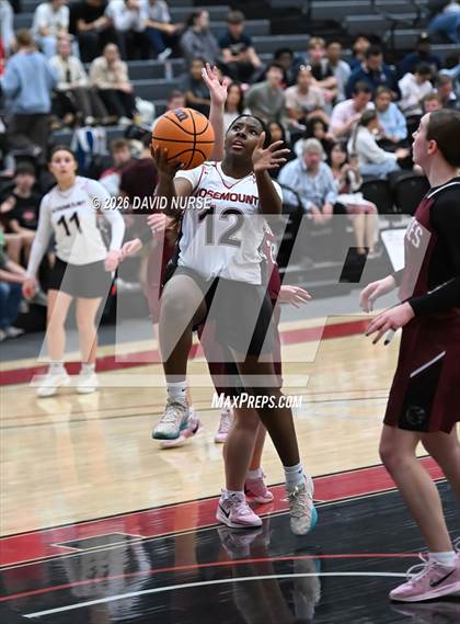 Thumbnail 2 in First Baptist vs. Tabernacle Christian photogallery.