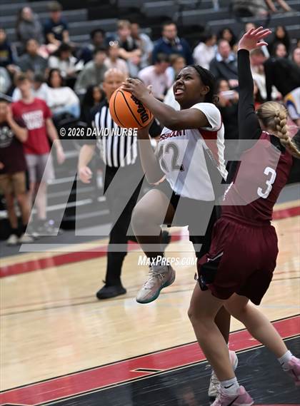 Thumbnail 1 in First Baptist vs. Tabernacle Christian photogallery.