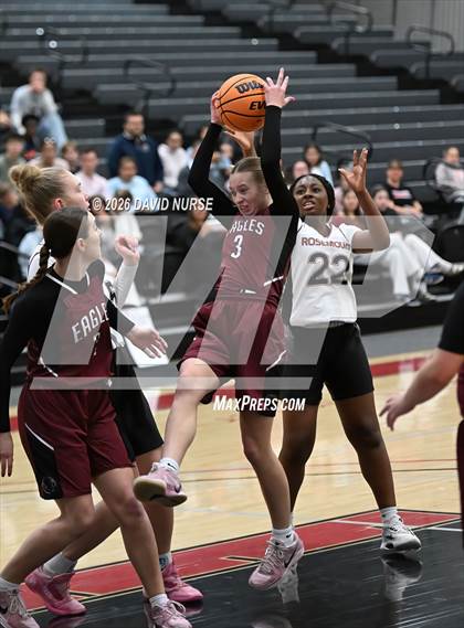 Thumbnail 1 in First Baptist vs. Tabernacle Christian photogallery.