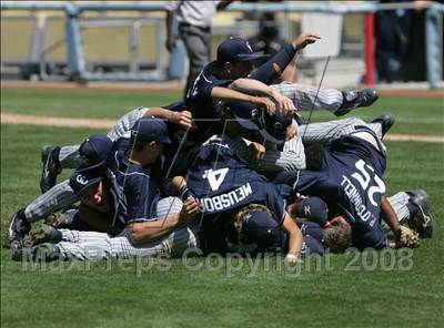 Thumbnail 2 in Narbonne vs. Chatsworth (CIF LA City Section Final) photogallery.