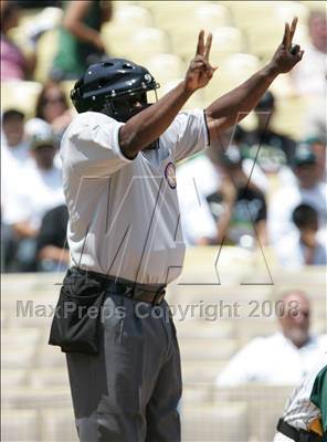 Thumbnail 3 in Narbonne vs. Chatsworth (CIF LA City Section Final) photogallery.