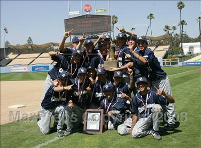 Thumbnail 3 in Narbonne vs. Chatsworth (CIF LA City Section Final) photogallery.
