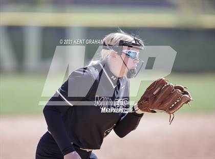 Thumbnail 2 in Penn @ Noblesville photogallery.