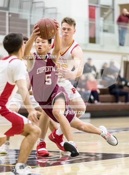 Thumbnail 3 in Cupertino v Palma (Joe Schram Holiday Tournament) photogallery.