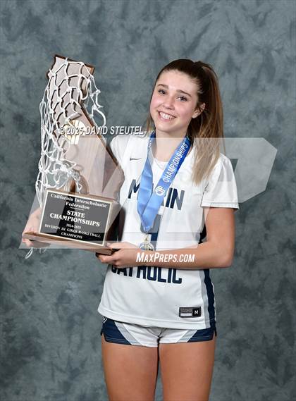Thumbnail 1 in Marin Catholic (CIF State D3 Awards) photogallery.