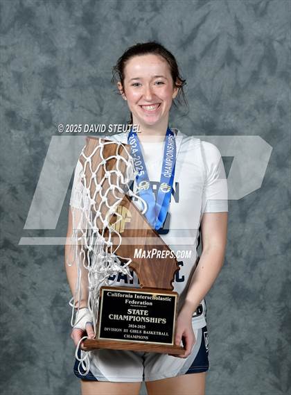 Thumbnail 2 in Marin Catholic (CIF State D3 Awards) photogallery.