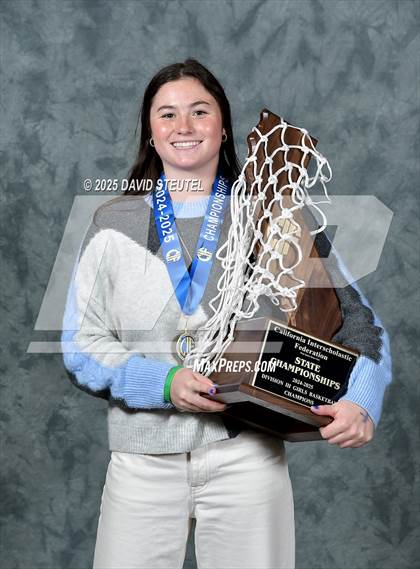Thumbnail 3 in Marin Catholic (CIF State D3 Awards) photogallery.