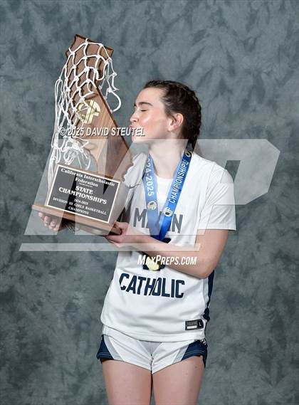 Thumbnail 3 in Marin Catholic (CIF State D3 Awards) photogallery.