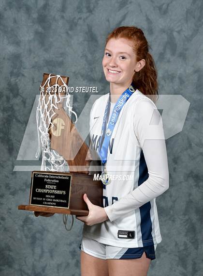 Thumbnail 1 in Marin Catholic (CIF State D3 Awards) photogallery.