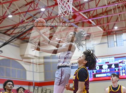 Thumbnail 1 in Lawrence Central vs. Bloomington North photogallery.