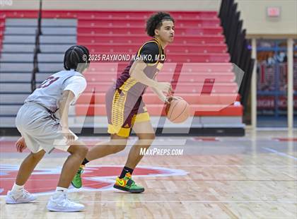 Thumbnail 2 in Lawrence Central vs. Bloomington North photogallery.