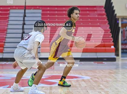 Thumbnail 1 in Lawrence Central vs. Bloomington North photogallery.