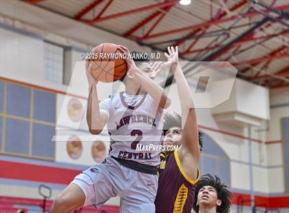Thumbnail 3 in Lawrence Central vs. Bloomington North photogallery.