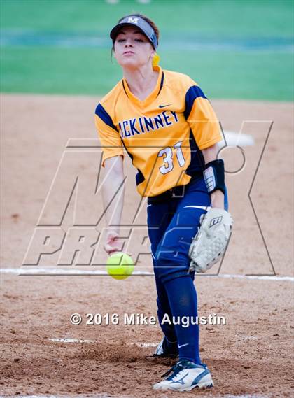 Thumbnail 2 in Frisco vs. McKinney (Bidistrict) photogallery.