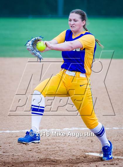 Thumbnail 2 in Frisco vs. McKinney (Bidistrict) photogallery.