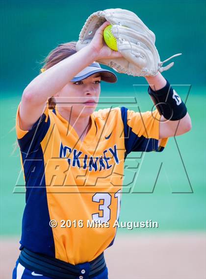 Thumbnail 1 in Frisco vs. McKinney (Bidistrict) photogallery.