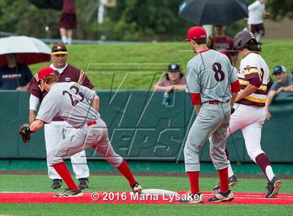 Thumbnail 2 in Langham Creek vs Deer Park (UIL 6A Regional Final) photogallery.