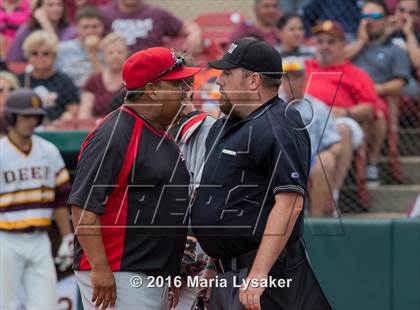 Thumbnail 3 in Langham Creek vs Deer Park (UIL 6A Regional Final) photogallery.