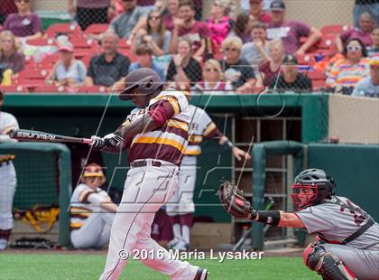 Thumbnail 2 in Langham Creek vs Deer Park (UIL 6A Regional Final) photogallery.