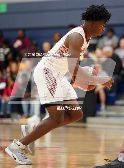 Thumbnail 3 in Grapeland vs. Tenaha (UIL 2A Regional Semifinal) photogallery.