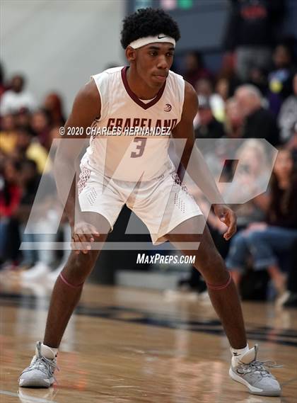 Thumbnail 3 in Grapeland vs. Tenaha (UIL 2A Regional Semifinal) photogallery.