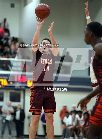 Thumbnail 1 in Grapeland vs. Tenaha (UIL 2A Regional Semifinal) photogallery.