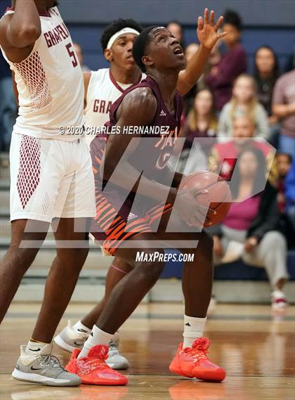 Thumbnail 2 in Grapeland vs. Tenaha (UIL 2A Regional Semifinal) photogallery.