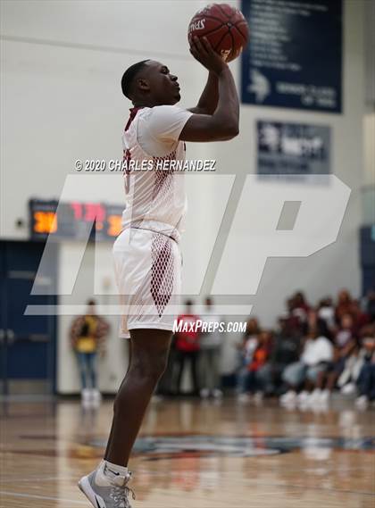 Thumbnail 2 in Grapeland vs. Tenaha (UIL 2A Regional Semifinal) photogallery.