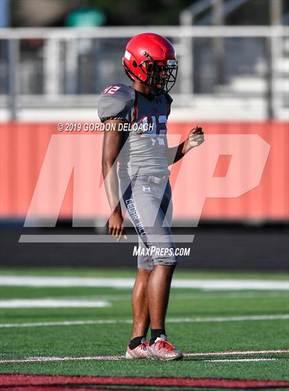 Thumbnail 2 in Cedar Hill Spring Game photogallery.