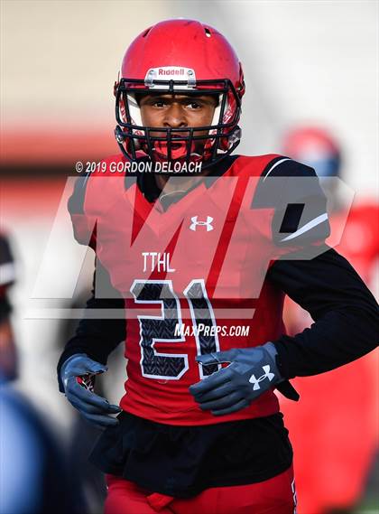 Thumbnail 2 in Cedar Hill Spring Game photogallery.