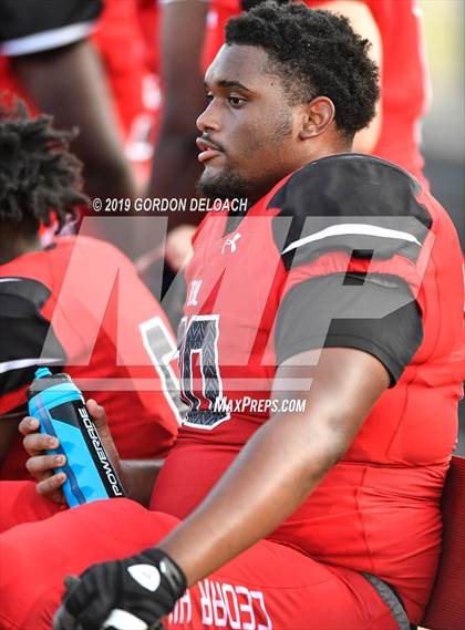 Thumbnail 1 in Cedar Hill Spring Game photogallery.
