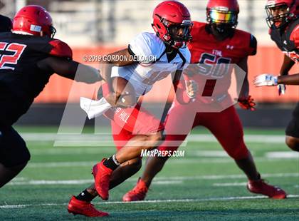 Thumbnail 1 in Cedar Hill Spring Game photogallery.