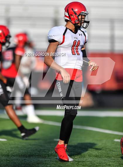 Thumbnail 3 in Cedar Hill Spring Game photogallery.