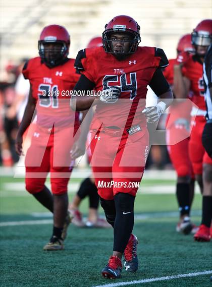 Thumbnail 1 in Cedar Hill Spring Game photogallery.