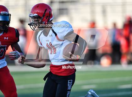 Thumbnail 2 in Cedar Hill Spring Game photogallery.