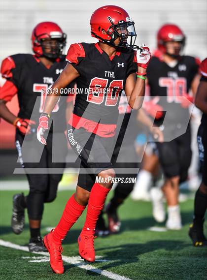 Thumbnail 3 in Cedar Hill Spring Game photogallery.