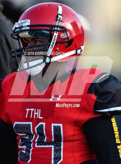 Thumbnail 2 in Cedar Hill Spring Game photogallery.