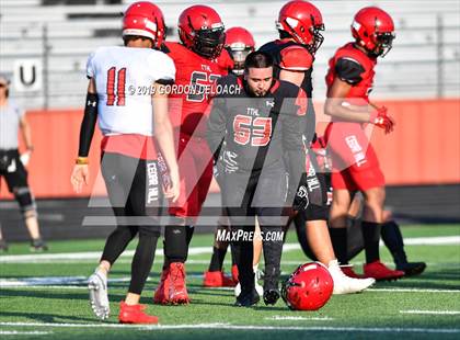Thumbnail 3 in Cedar Hill Spring Game photogallery.