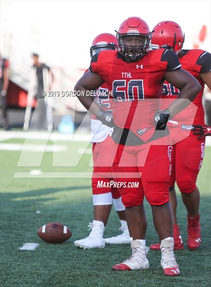 Thumbnail 3 in Cedar Hill Spring Game photogallery.