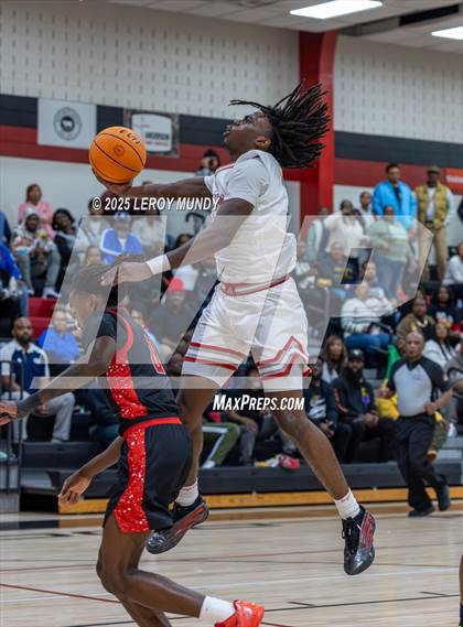 Thumbnail 3 in Baldwin @ Harlem photogallery.