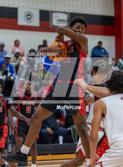 Thumbnail 3 in Baldwin @ Harlem photogallery.