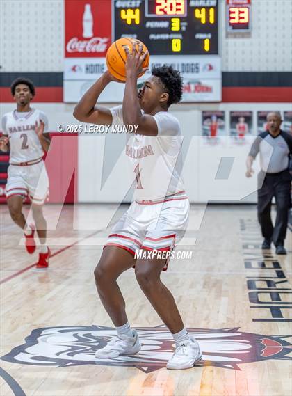 Thumbnail 2 in Baldwin @ Harlem photogallery.