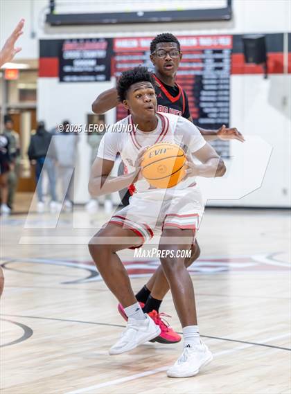 Thumbnail 3 in Baldwin @ Harlem photogallery.