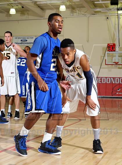 Thumbnail 1 in Bishop Montgomery vs. Price (Seahawk Classic) photogallery.