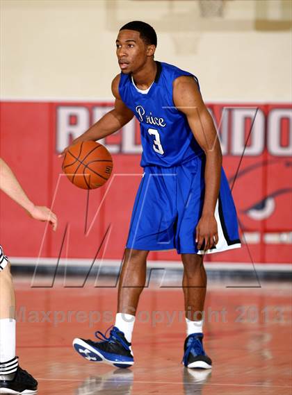 Thumbnail 3 in Bishop Montgomery vs. Price (Seahawk Classic) photogallery.