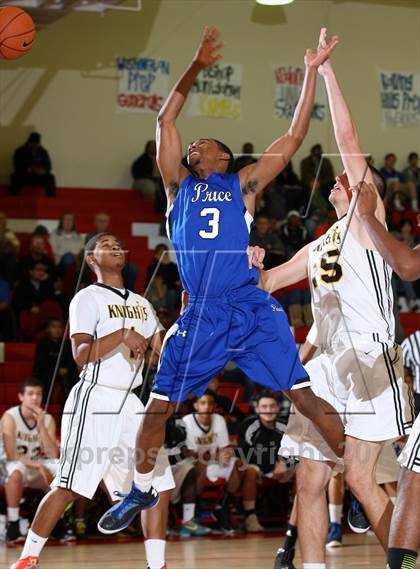 Thumbnail 1 in Bishop Montgomery vs. Price (Seahawk Classic) photogallery.