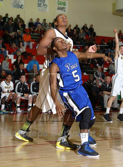 Thumbnail 1 in Bishop Montgomery vs. Price (Seahawk Classic) photogallery.