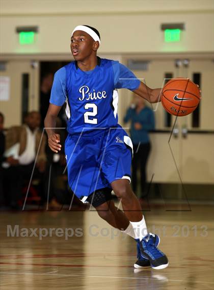 Thumbnail 3 in Bishop Montgomery vs. Price (Seahawk Classic) photogallery.